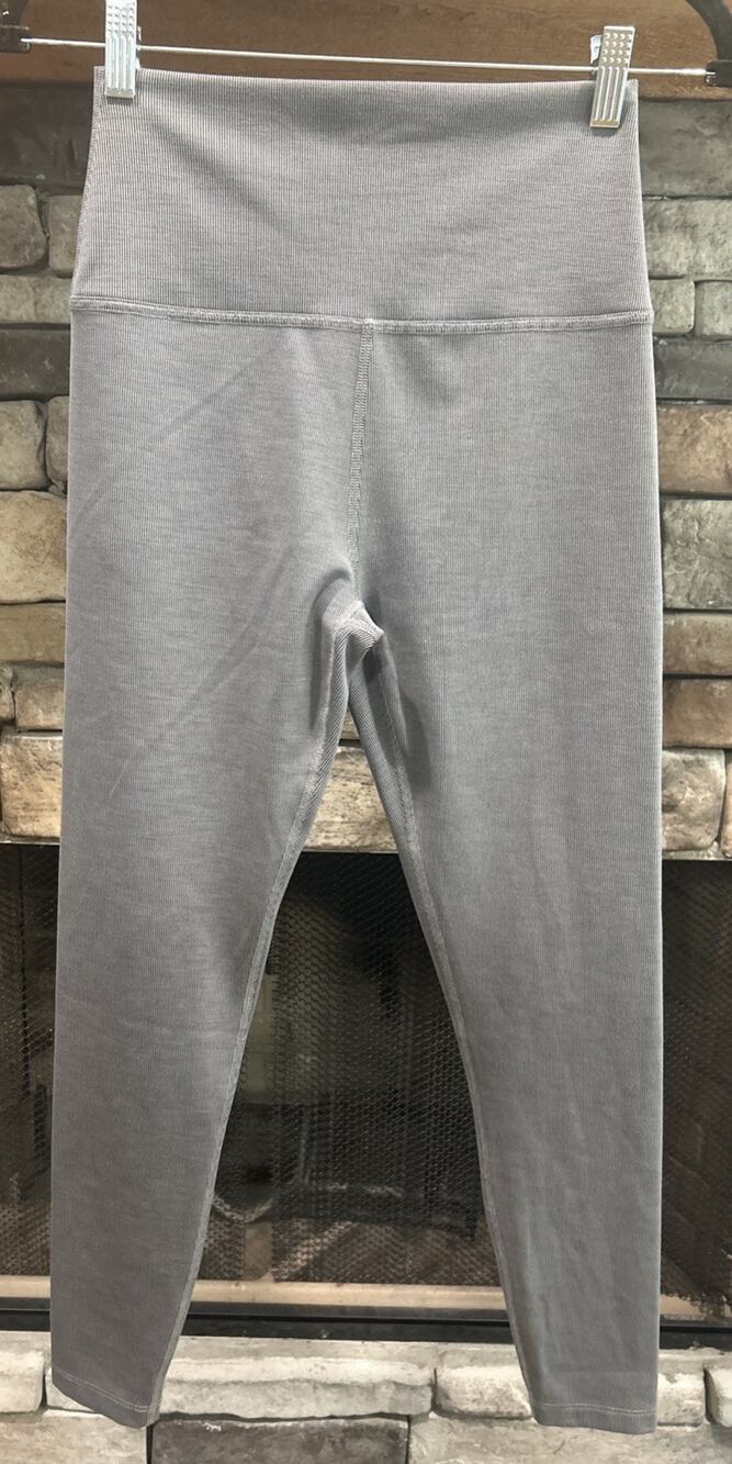 Women’s BEYOND YOGA Gray Heather Rib High Waisted MIDI Leggings Size L *A2